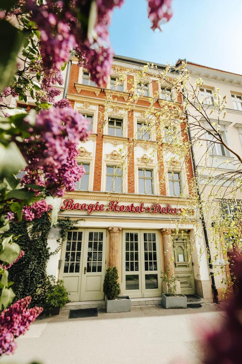 Boogie Deluxe Old Town Aparthotel Вроцлав Екстериор снимка