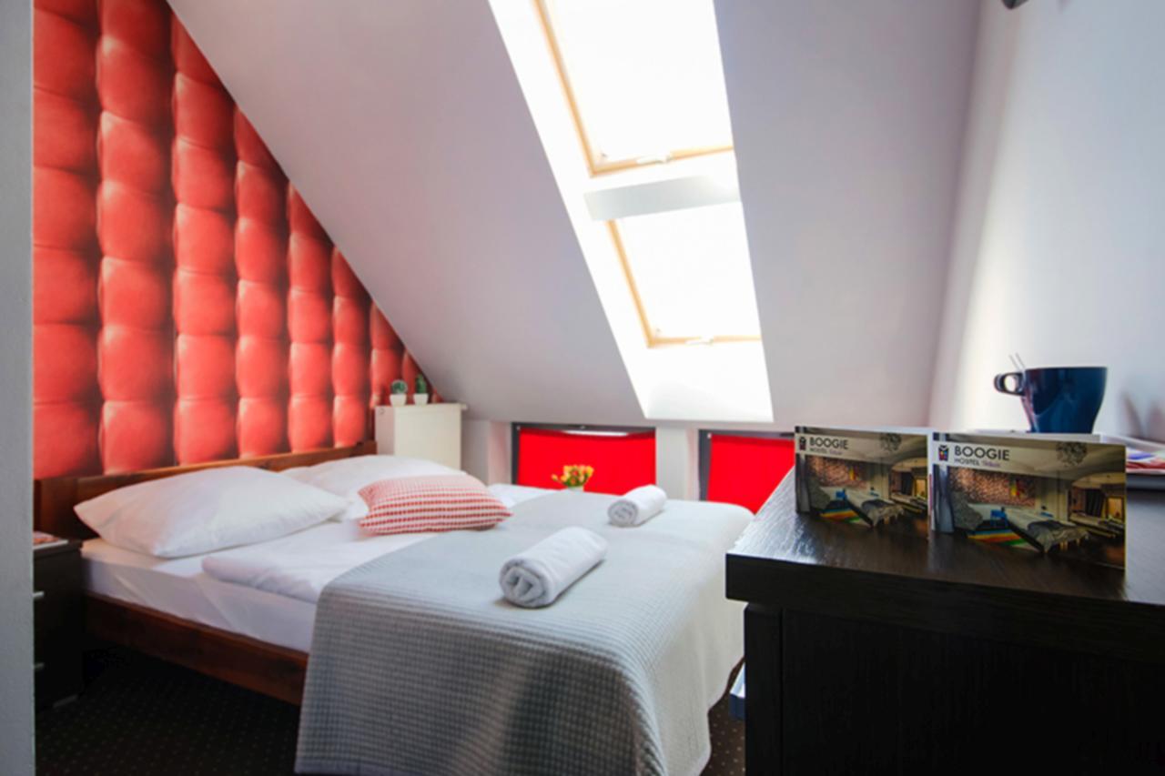 Boogie Deluxe Old Town Aparthotel Вроцлав Екстериор снимка