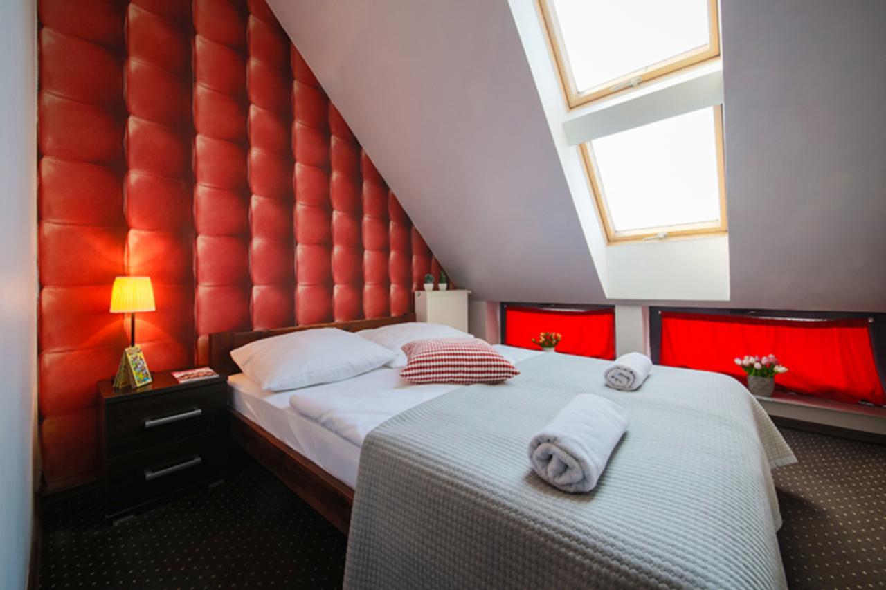 Boogie Deluxe Old Town Aparthotel Вроцлав Екстериор снимка