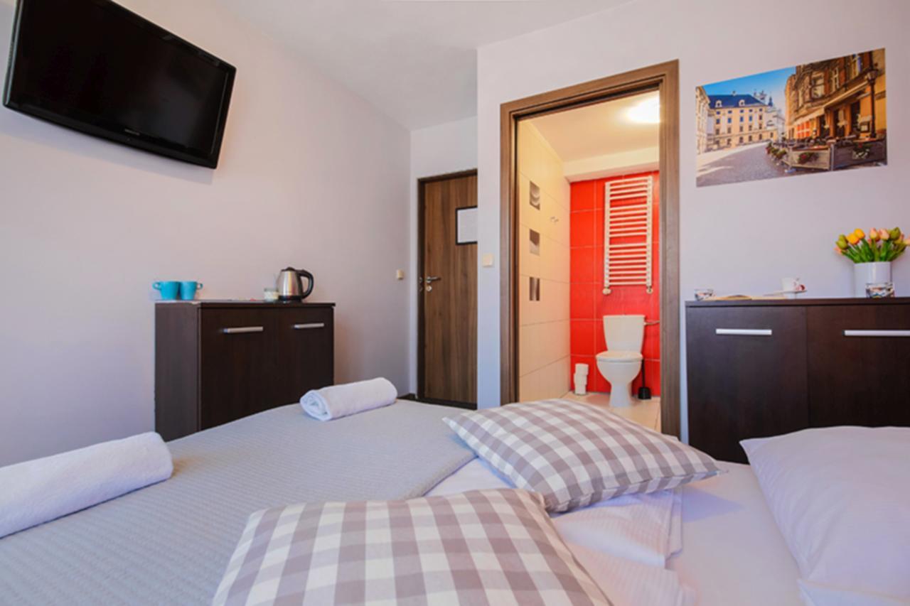Boogie Deluxe Old Town Aparthotel Вроцлав Екстериор снимка