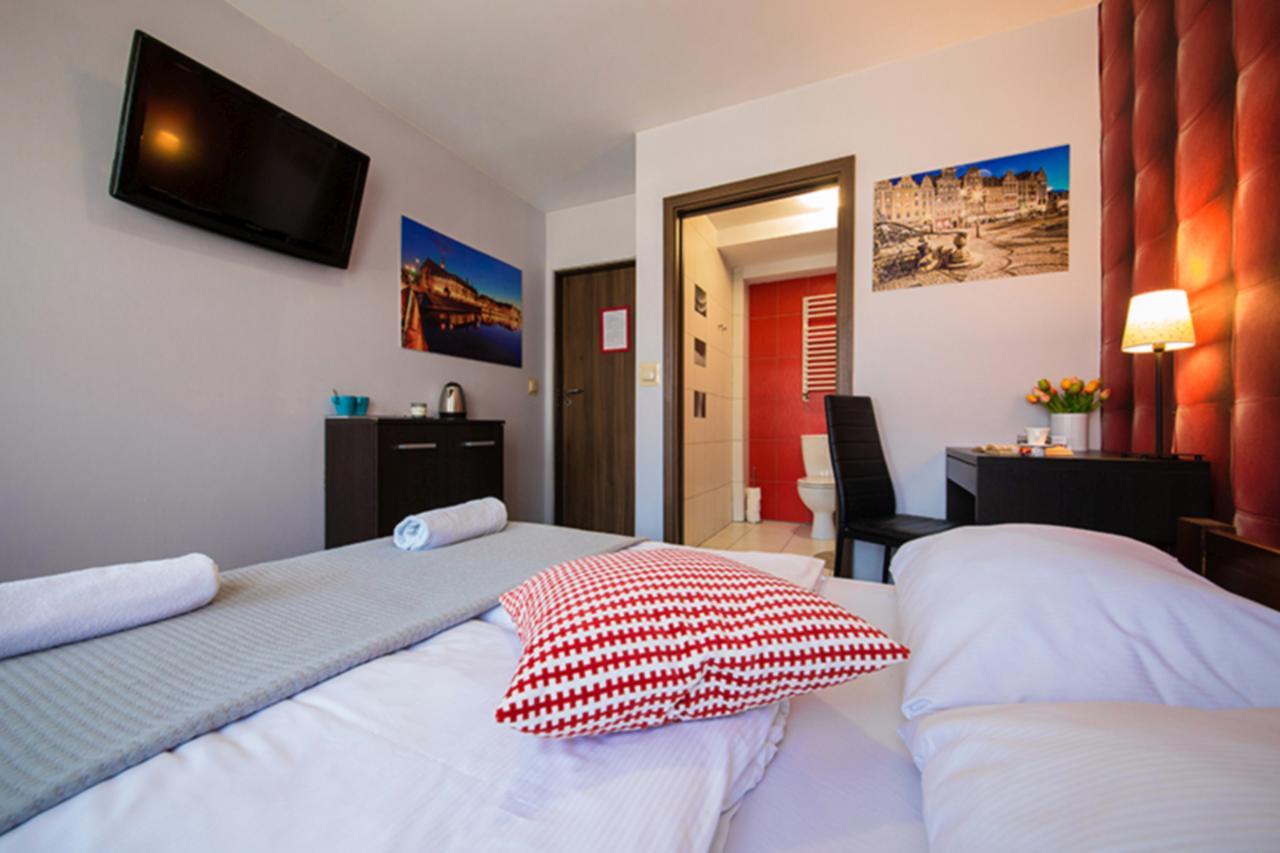 Boogie Deluxe Old Town Aparthotel Вроцлав Екстериор снимка