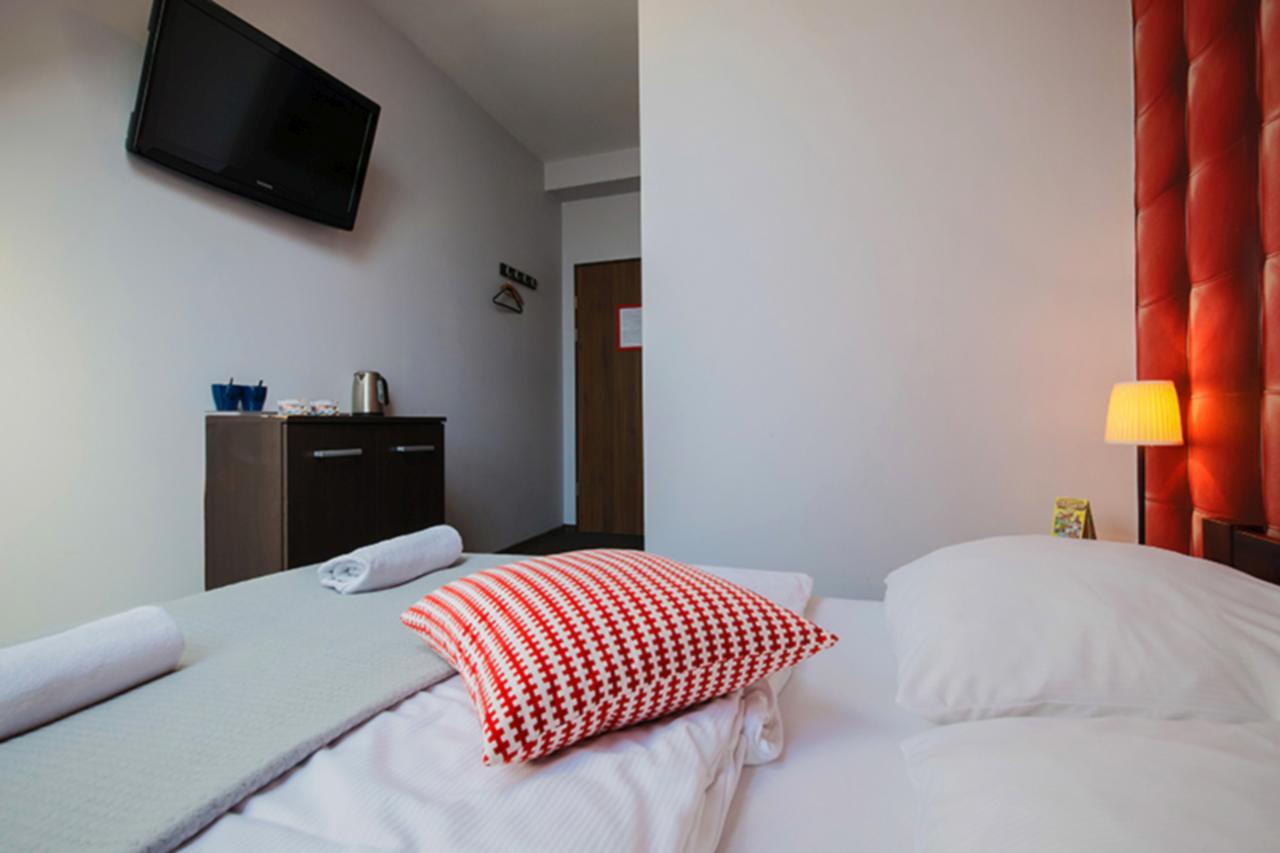 Boogie Deluxe Old Town Aparthotel Вроцлав Екстериор снимка